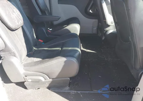 2017 Dodge Grand Caravan Sxt from USA, damaged, VIN 2C4RDGCG2HR760347